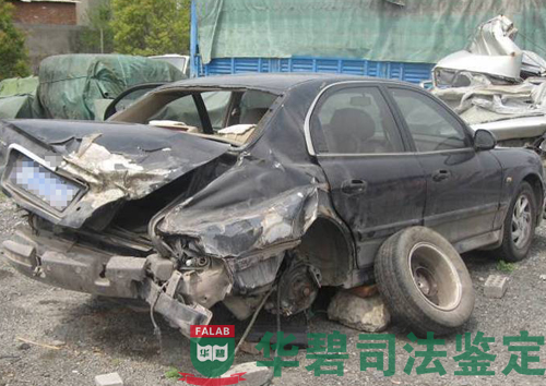 轿车