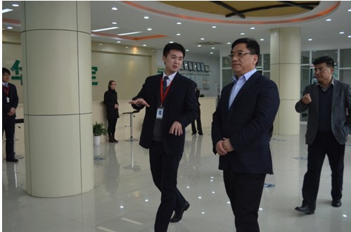 苏州市副市长徐美健一行视察华碧司法鉴定所